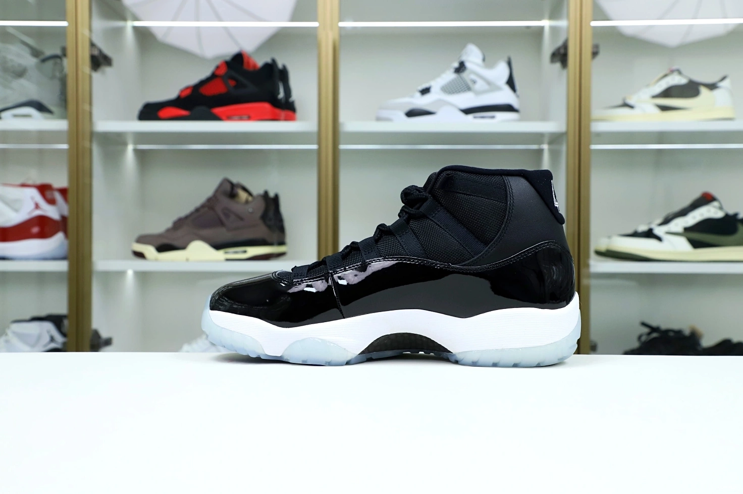 11 NIKE JORDAN AIR 0213